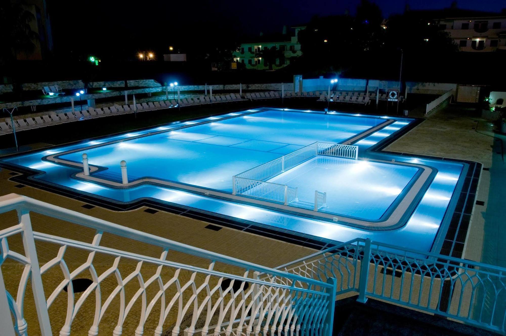 Tropical Sol Lejlighedshotel Albufeira Eksteriør billede